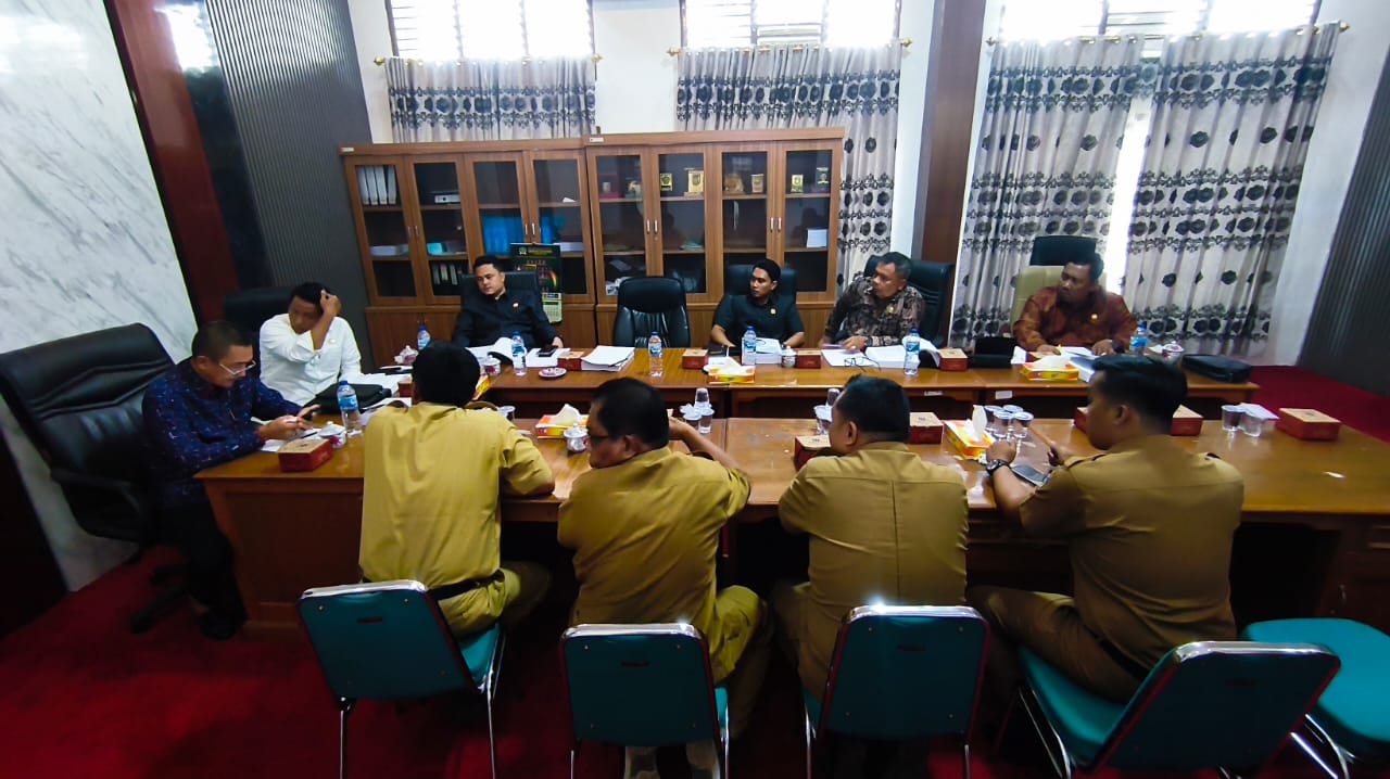 Suasana jalannya RDP Pansus 2 terkait Raperda LPJP APBD 2024 